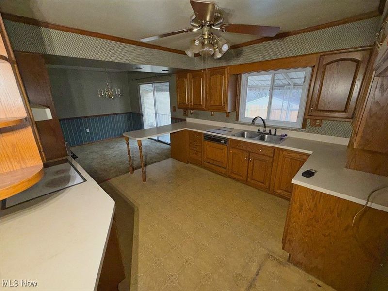 141 WEST Boulevard, Mingo Junction, OH 43938 Photo 13