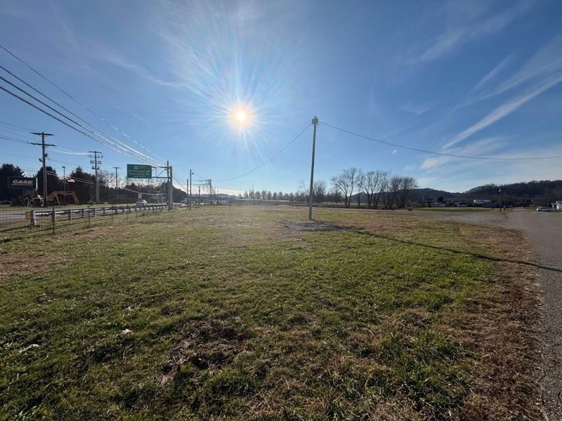 87 Rand Avenue, Gallipolis, OH 45631 Photo 3