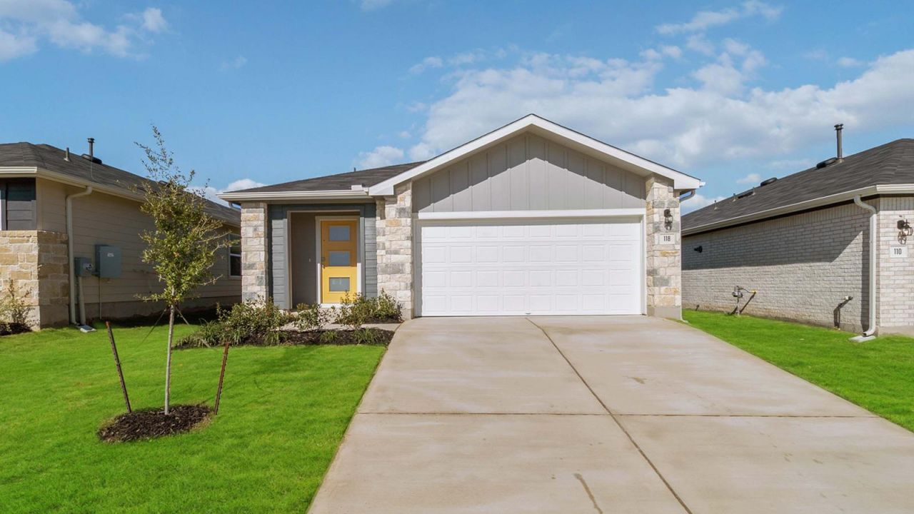 568 Globe Mallow, Kyle, TX 78640 Main Photo