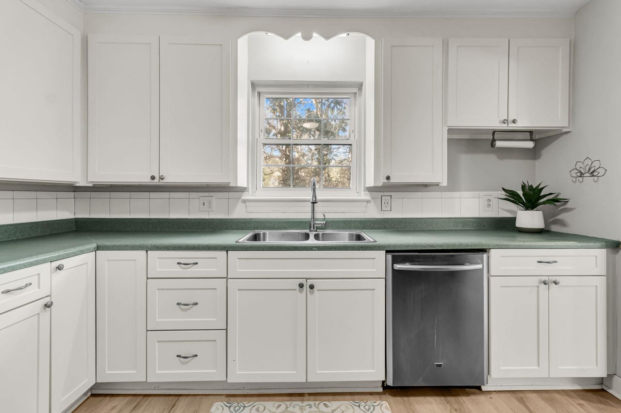 1644 Pinckney Park Drive Photo 16