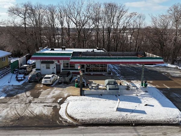 301 S State Street, Lockport, IL 60441