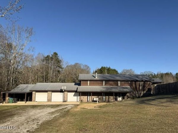 120 Barkwood Road, Carthage, MS 39051