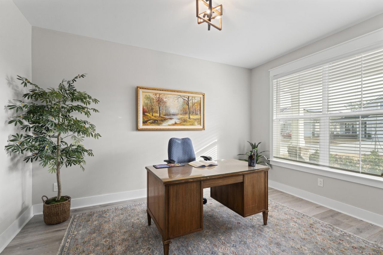 119 Leeward Landing Photo 13