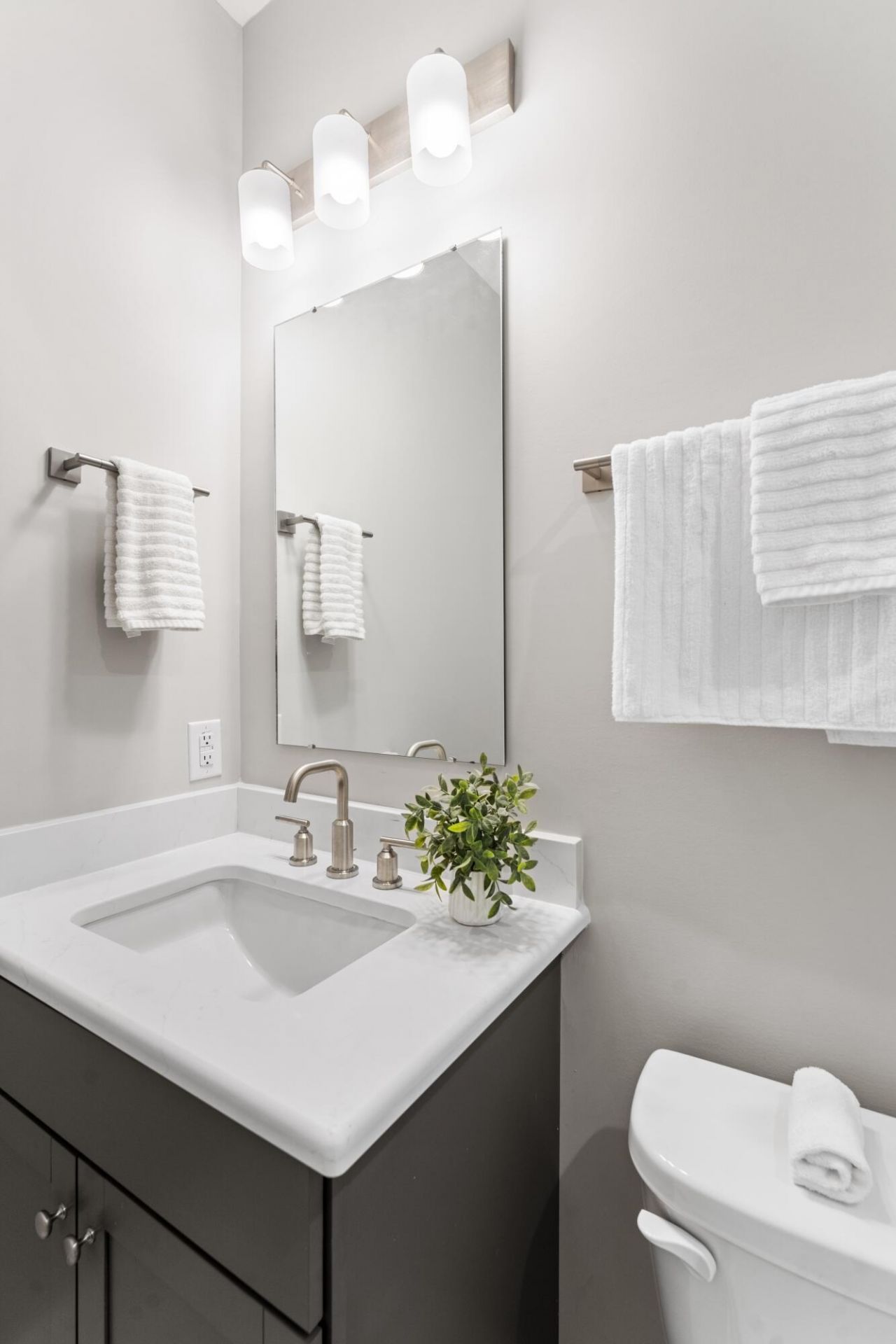 119 Leeward Landing Photo 24