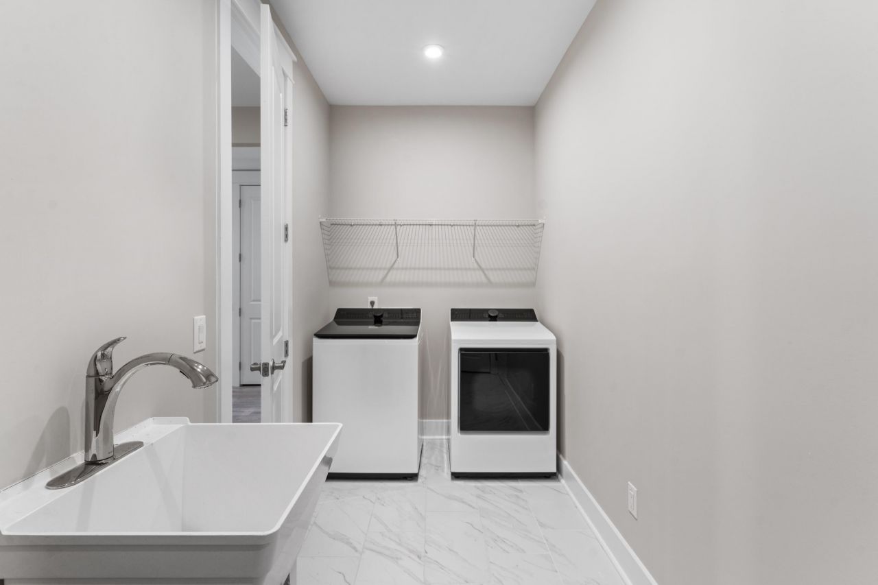 119 Leeward Landing Photo 26