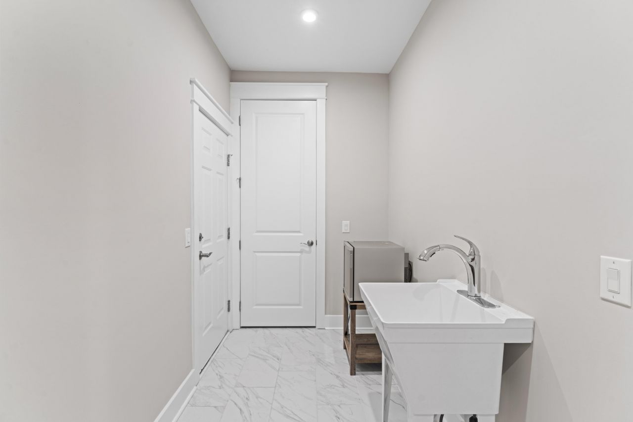 119 Leeward Landing Photo 28