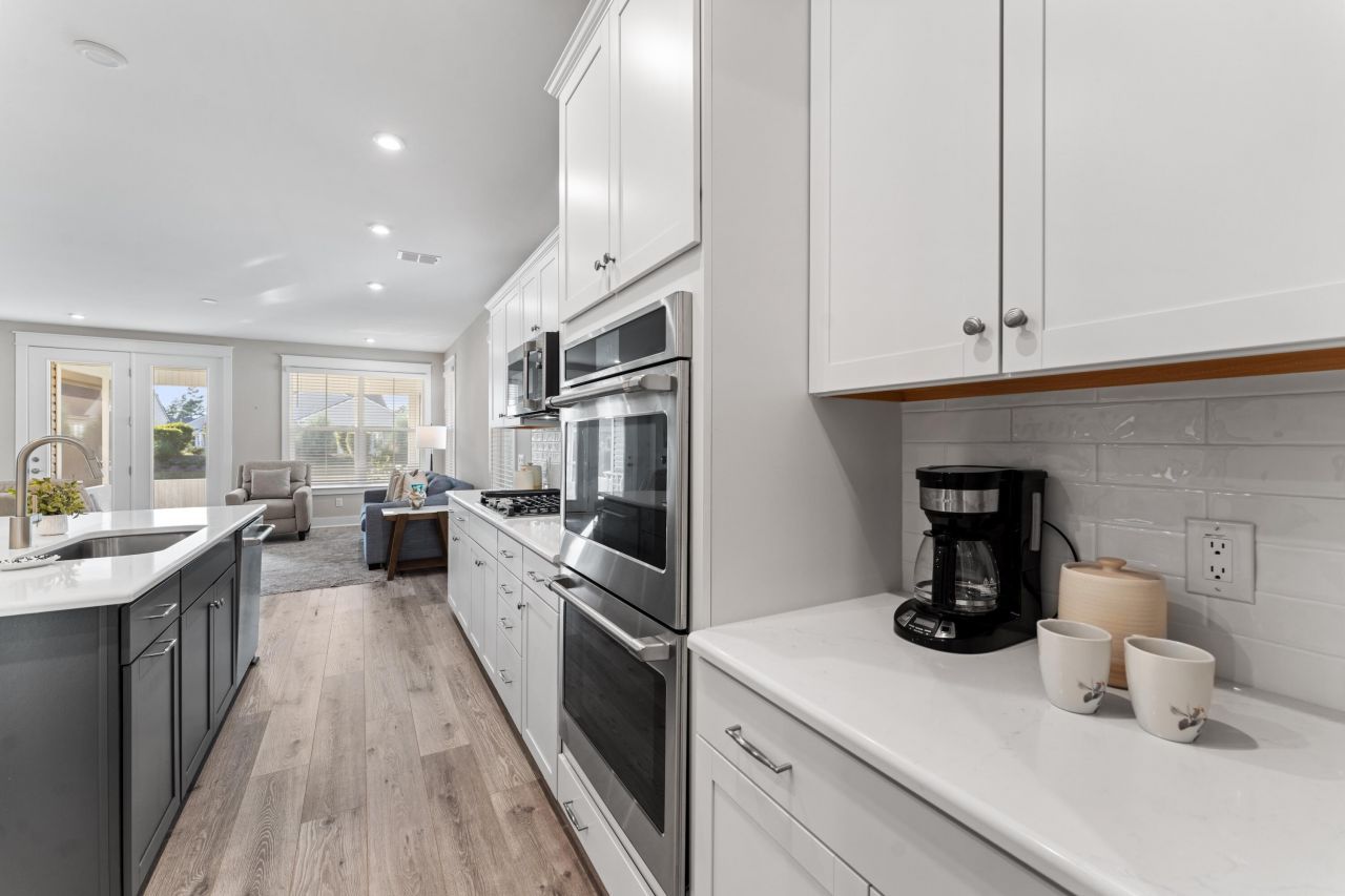 119 Leeward Landing Photo 33