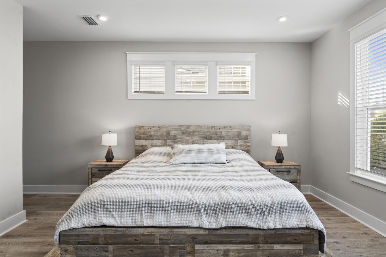 119 Leeward Landing Photo 49