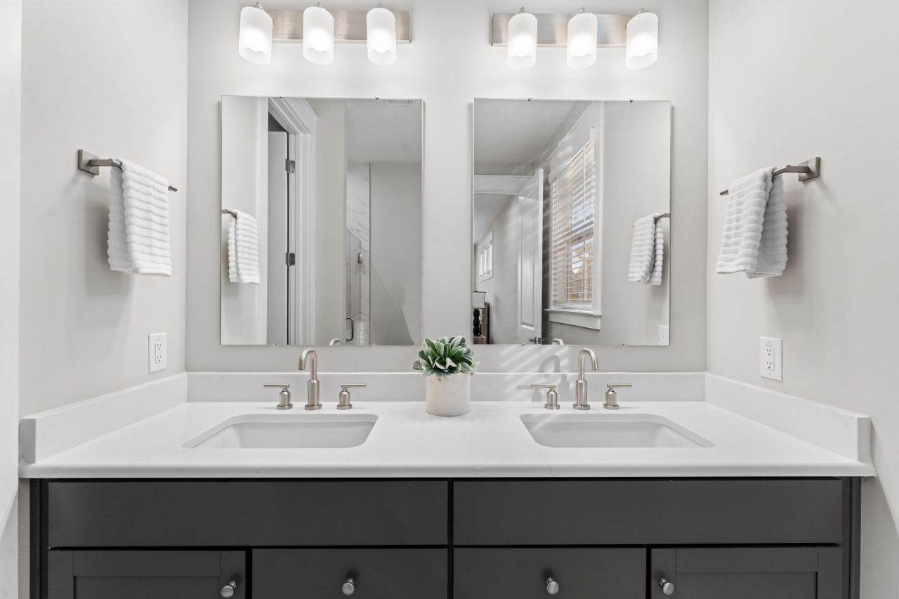 119 Leeward Landing Photo 53