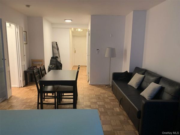 321 E 48th Street, Unit 2L, New York (Manhattan), NY 10017