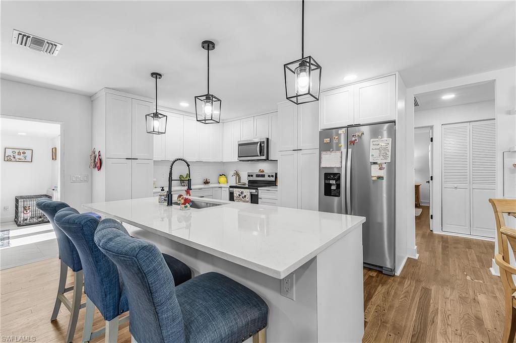 3843 Marvaez St, Fort Myers, FL 33901 Photo