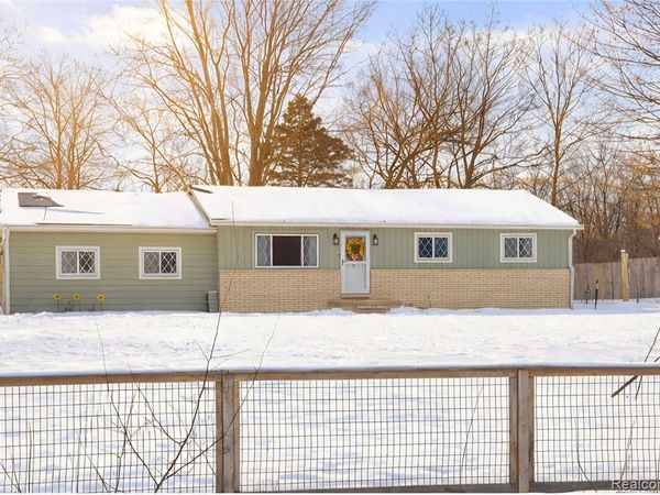 22341 Bell Road, Huron Twp, MI 48164