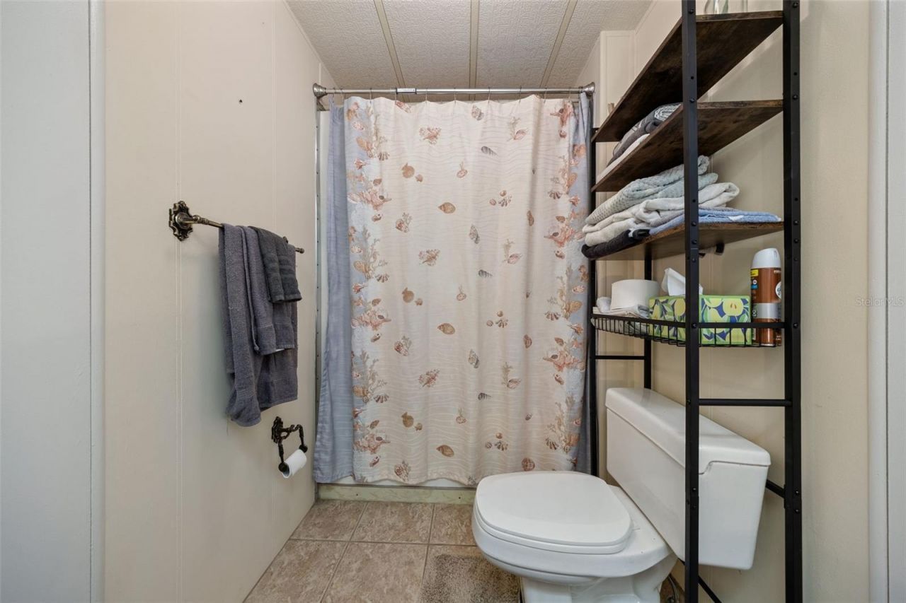 121 Bonnie Drive, Auburndale, FL 33823 Photo