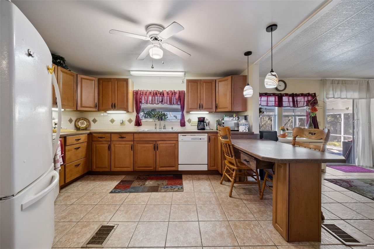 121 Bonnie Drive, Auburndale, FL 33823 Photo