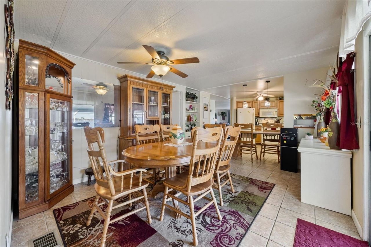 121 Bonnie Drive, Auburndale, FL 33823 Photo