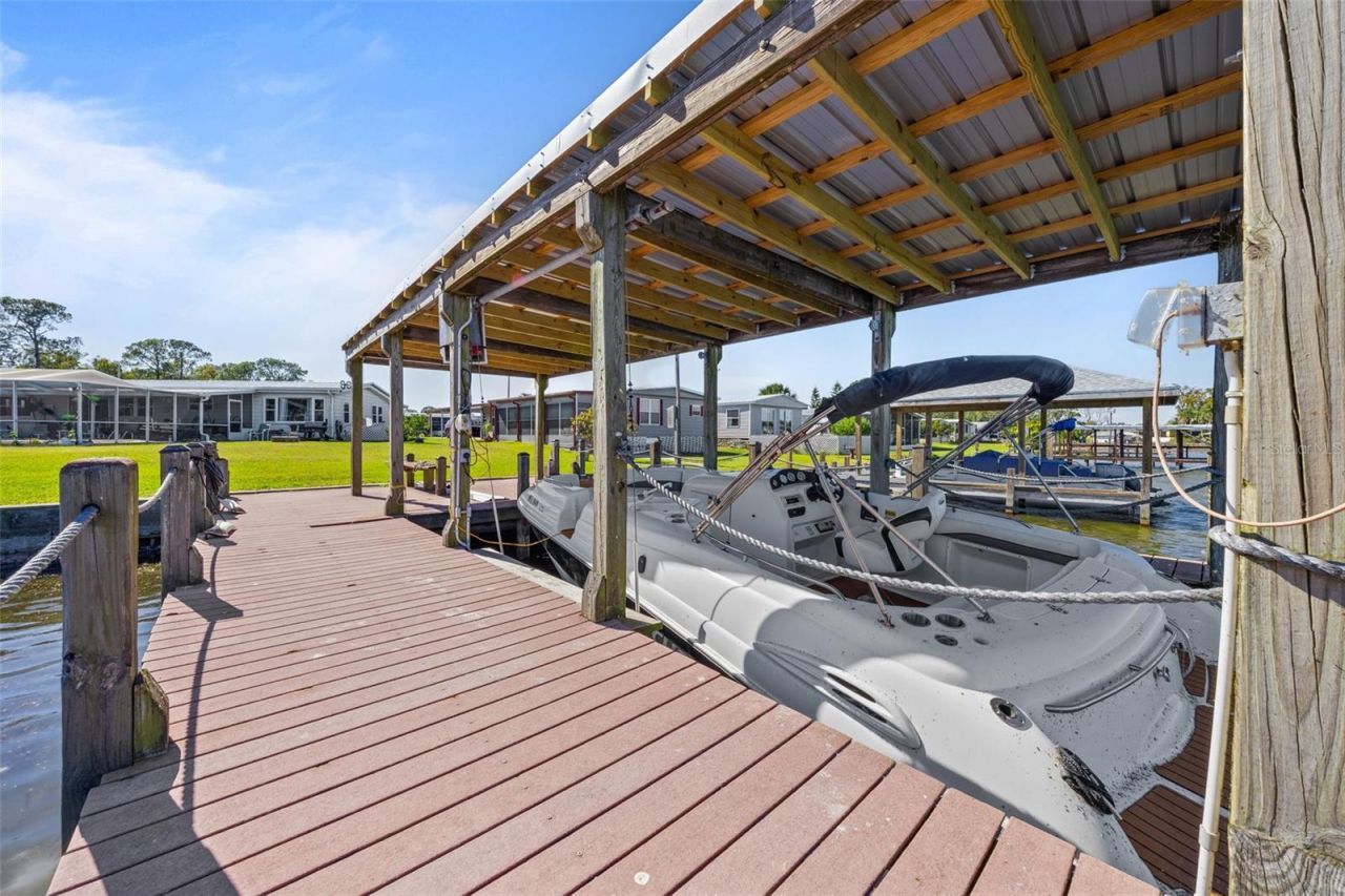 121 Bonnie Drive, Auburndale, FL 33823 Photo