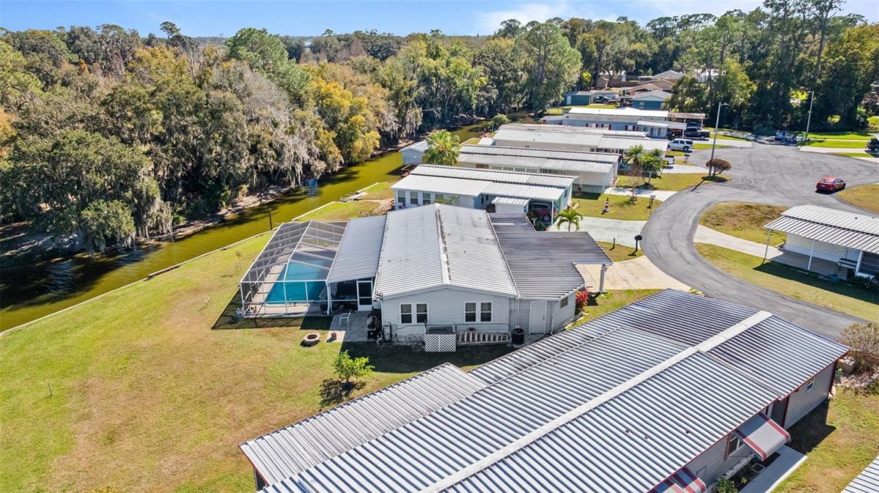 121 Bonnie Drive, Auburndale, FL 33823 Photo