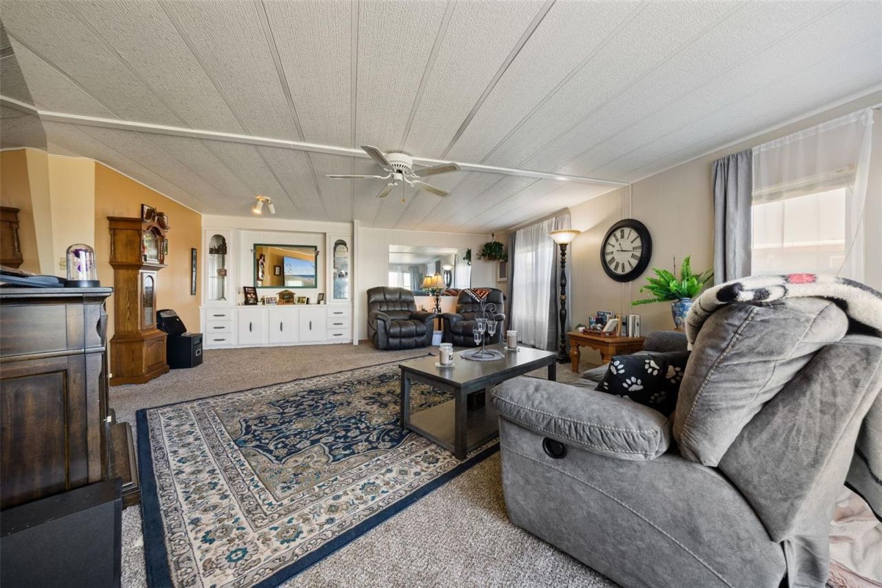 121 Bonnie Drive, Auburndale, FL 33823 Photo