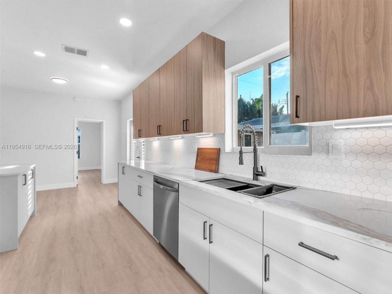 2144 NE 61st Ct, Fort Lauderdale, FL 33308 Photo