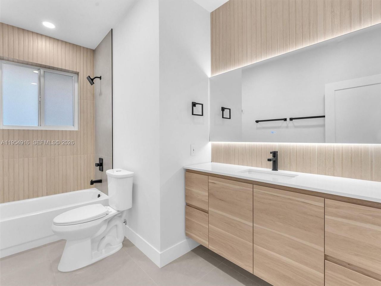 2144 NE 61st Ct, Fort Lauderdale, FL 33308 Photo