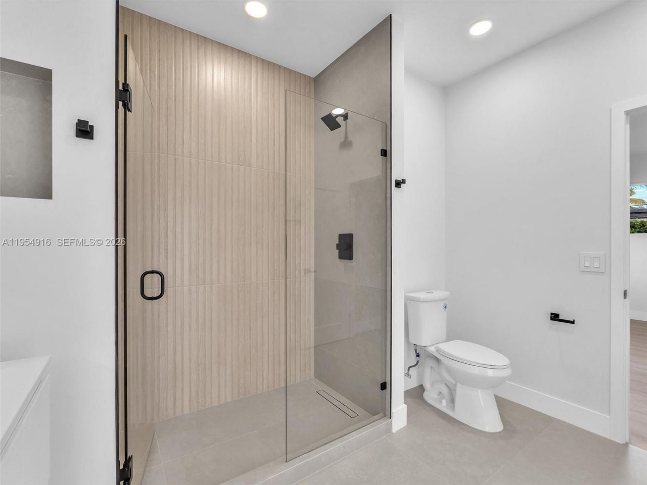 2144 NE 61st Ct, Fort Lauderdale, FL 33308 Photo