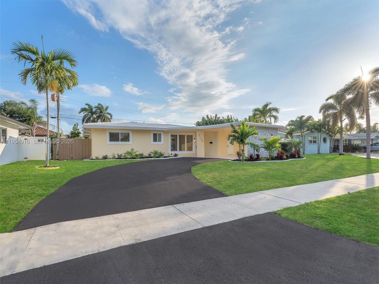 2144 NE 61st Ct, Fort Lauderdale, FL 33308 Photo