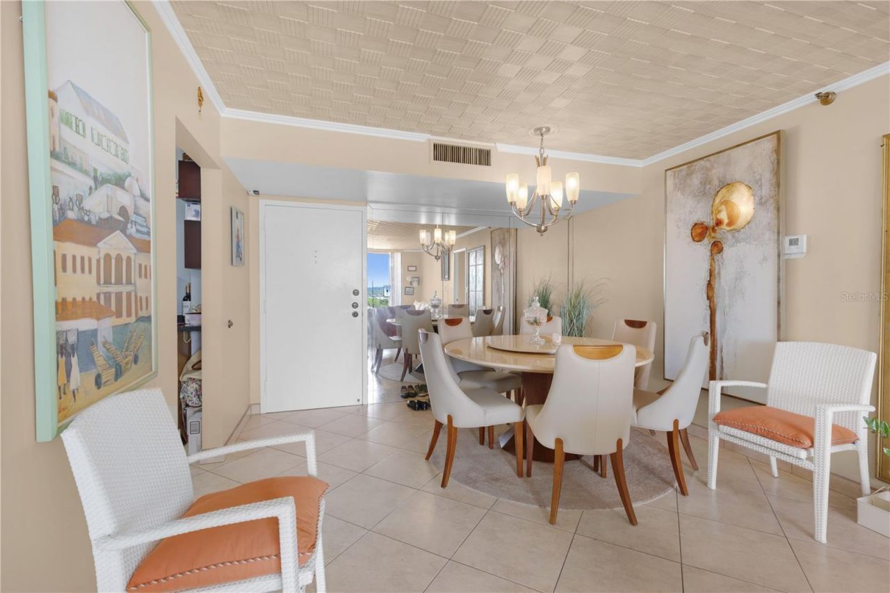290 174 Street, Unit 1006, Sunny Isles Beach, FL 33160 Photo