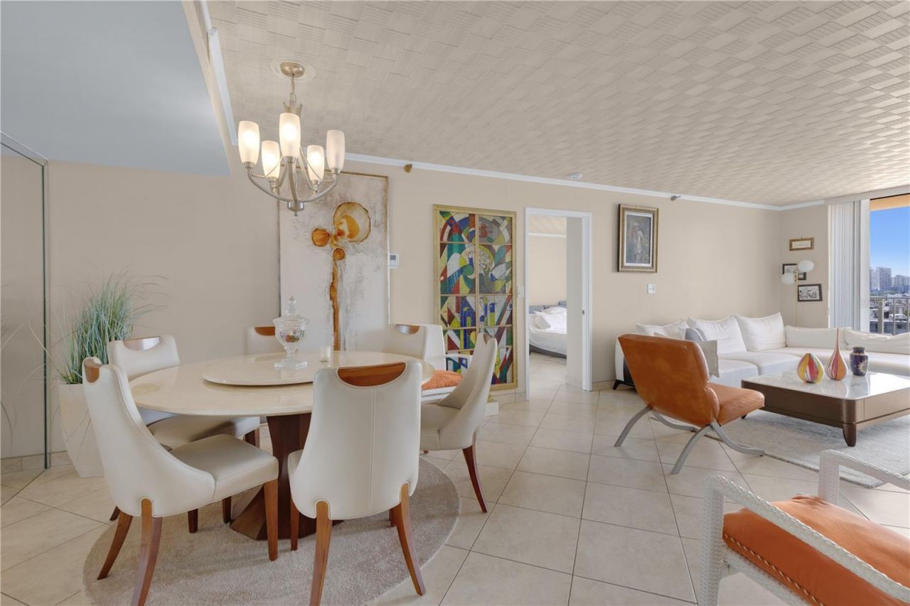 290 174 Street, Unit 1006, Sunny Isles Beach, FL 33160 Photo