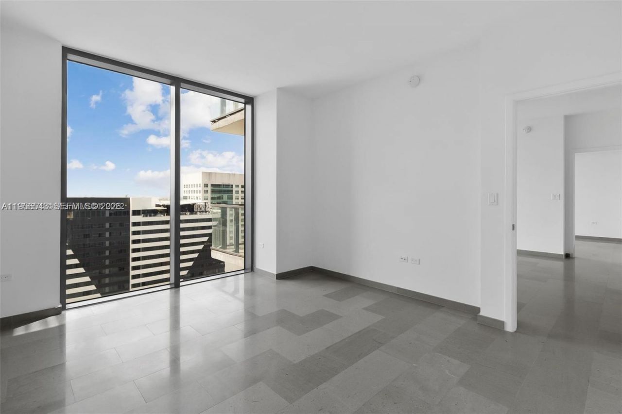 88 SW 7th St, Unit 2104, Miami, FL 33130 Photo