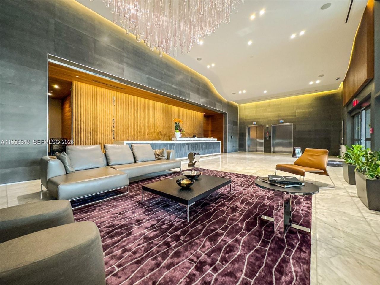 88 SW 7th St, Unit 2104, Miami, FL 33130 Photo