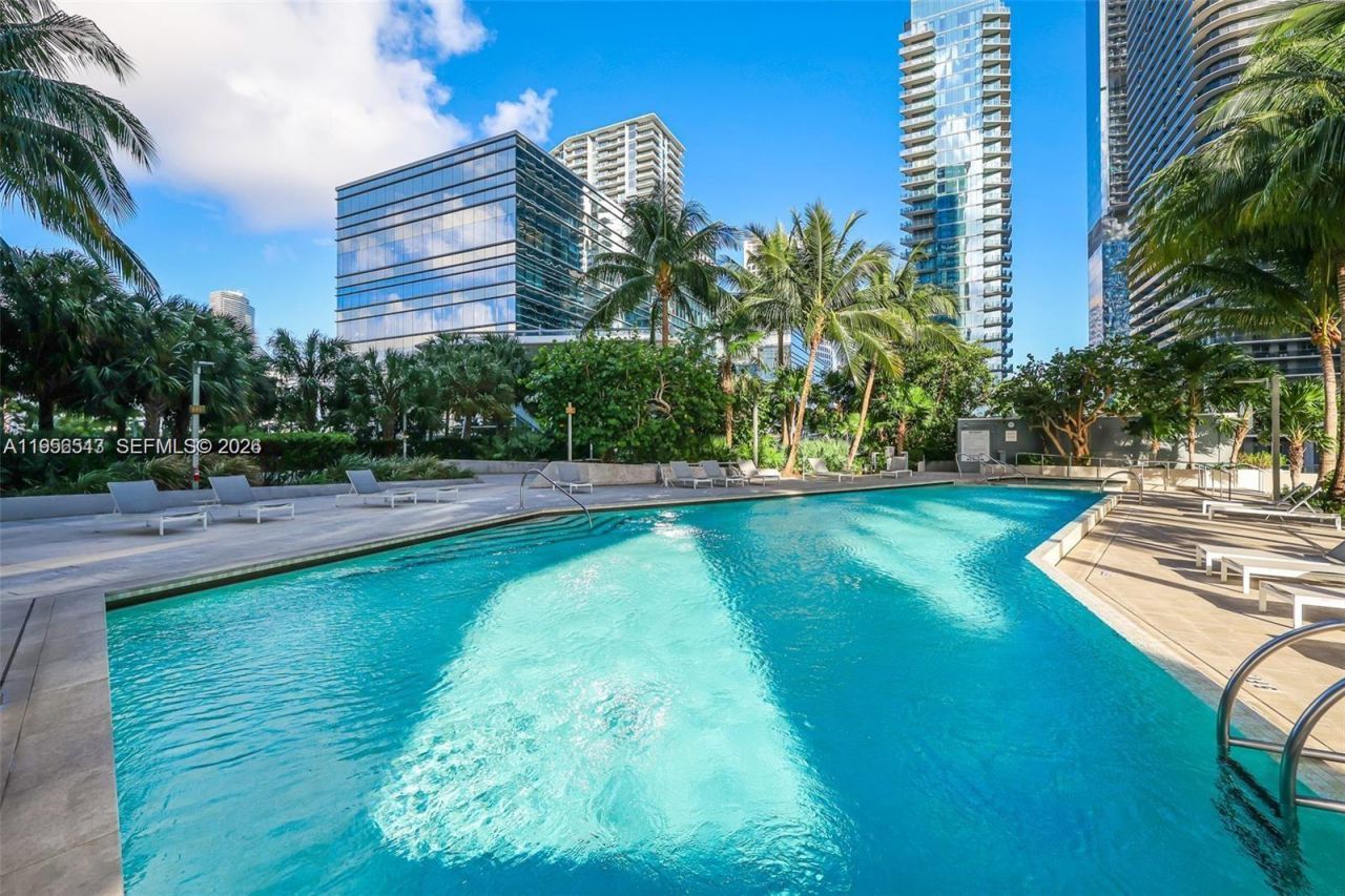 88 SW 7th St, Unit 2104, Miami, FL 33130 Photo