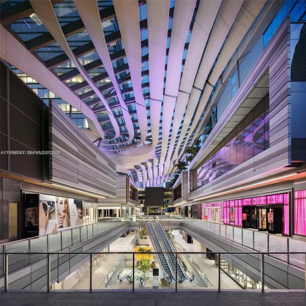 88 SW 7th St, Unit 2104, Miami, FL 33130 Photo