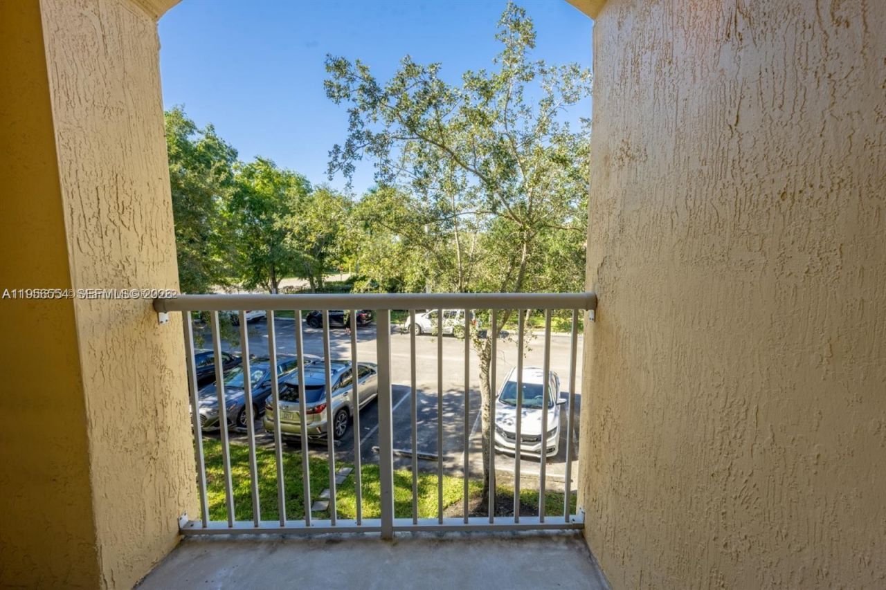 4465 SW 160th Ave , Unit 205, Miramar, FL 33027 Photo
