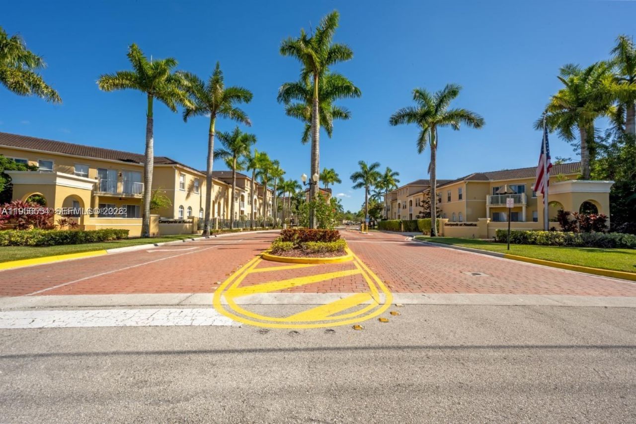 4465 SW 160th Ave , Unit 205, Miramar, FL 33027 Photo