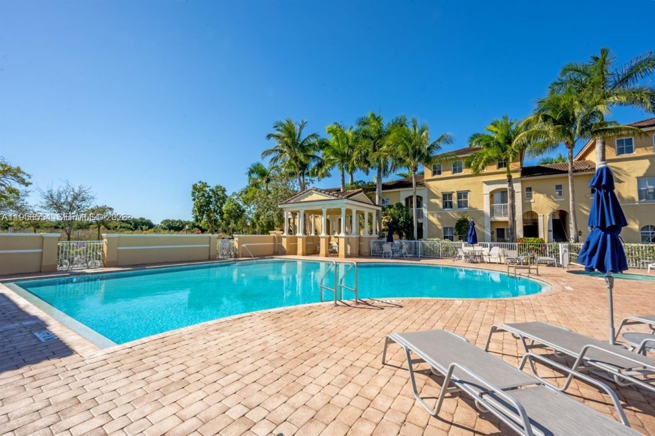 4465 SW 160th Ave , Unit 205, Miramar, FL 33027 Photo