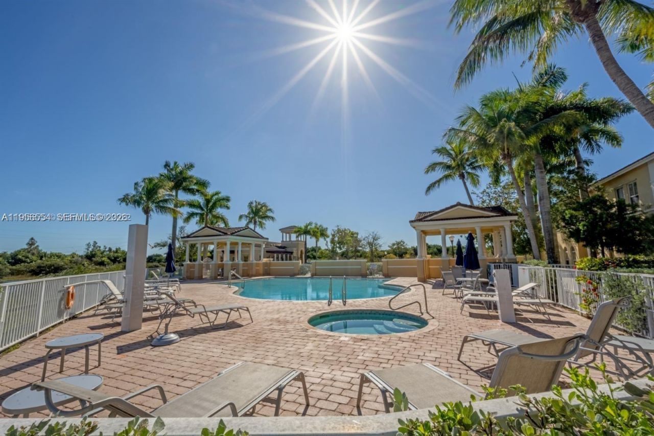 4465 SW 160th Ave , Unit 205, Miramar, FL 33027 Photo