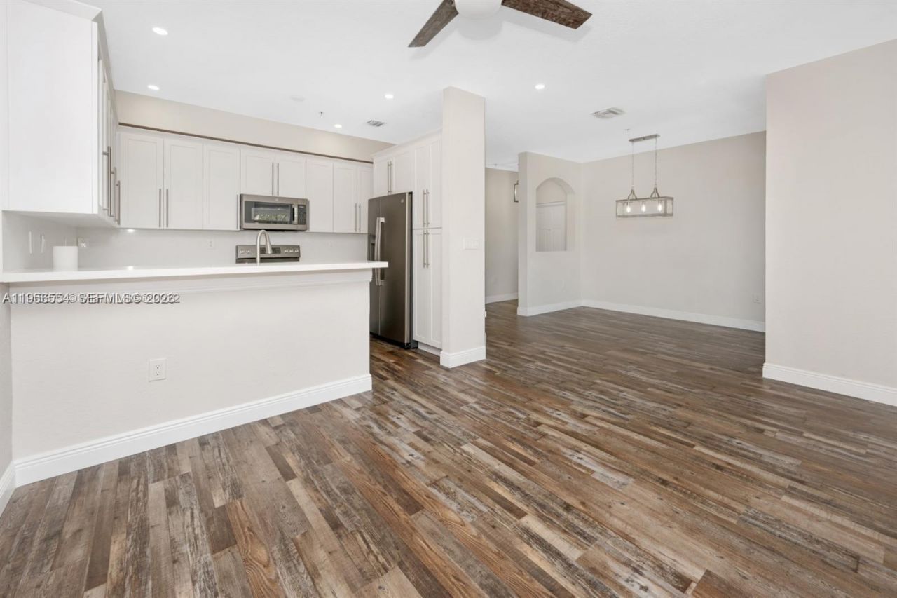 4465 SW 160th Ave , Unit 205, Miramar, FL 33027 Photo