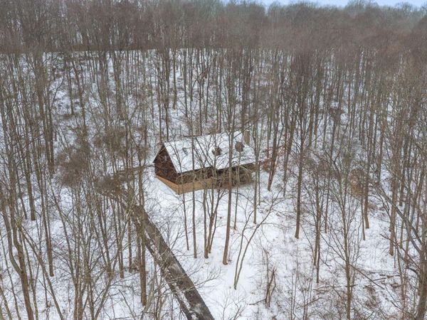 12893 Maysville Williams Road, Logan, OH 43138