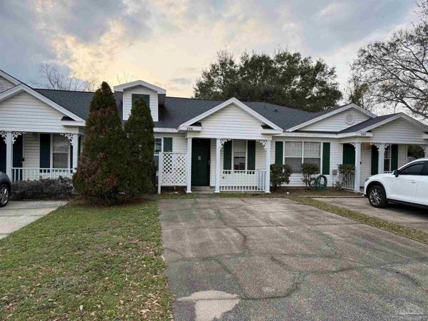 338 Loveland Cir, Pensacola, FL 32526