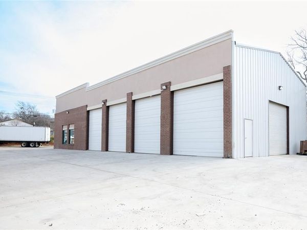 535 W Kennedale Parkway, Kennedale, TX 76060