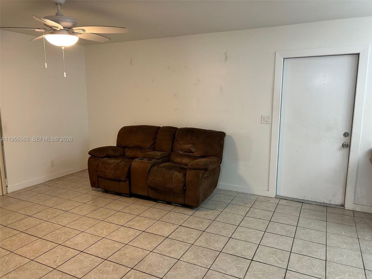 815 SW 30th St, Unit J, Fort Lauderdale, FL 33315 Photo