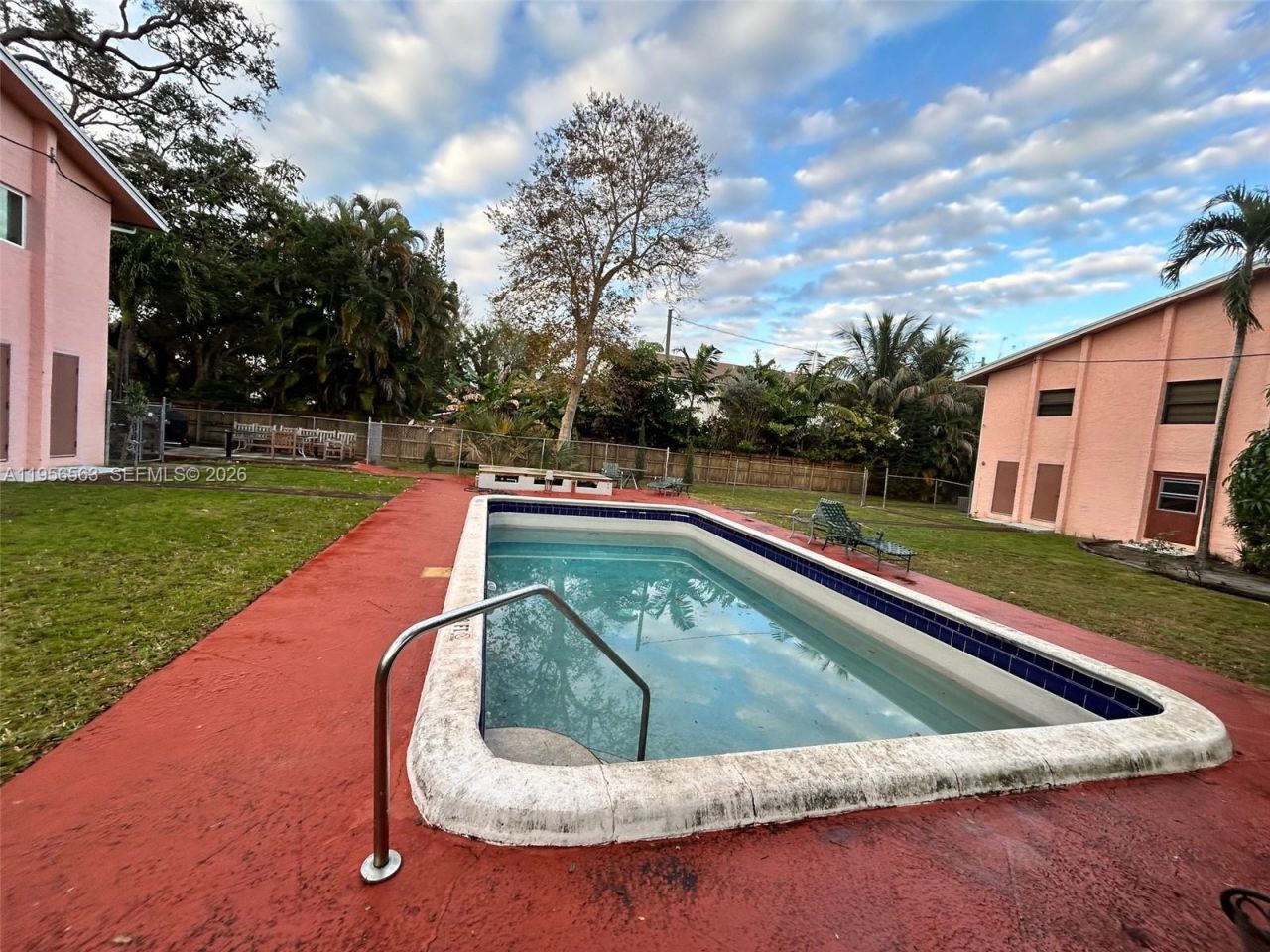 815 SW 30th St, Unit J, Fort Lauderdale, FL 33315 Photo