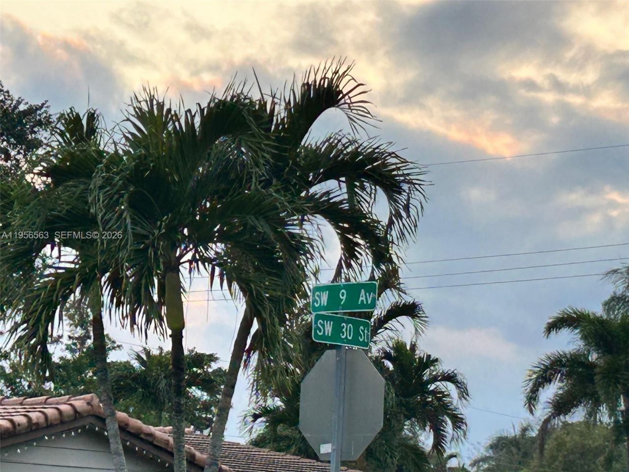 815 SW 30th St, Unit J, Fort Lauderdale, FL 33315 Photo