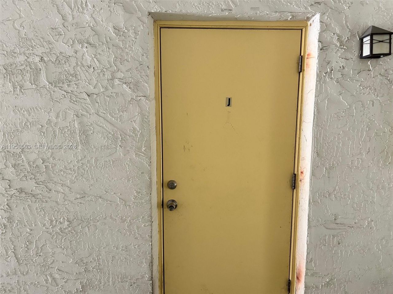 815 SW 30th St, Unit J, Fort Lauderdale, FL 33315 Photo