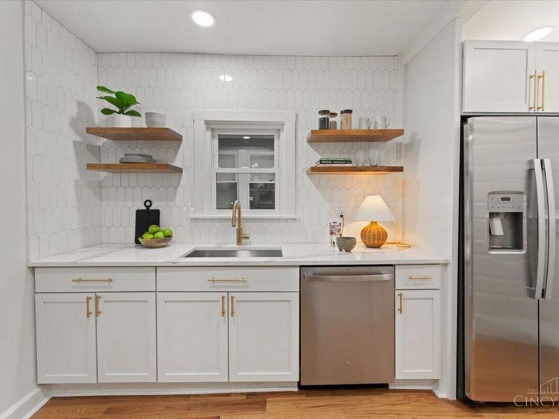 1942 Hewitt Avenue, Cincinnati, OH 45207 Photo 13