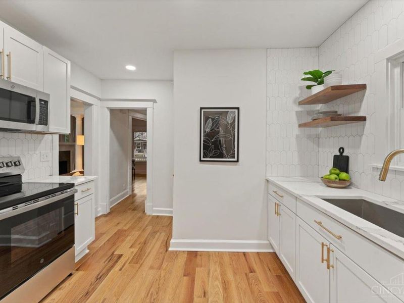 1942 Hewitt Avenue, Cincinnati, OH 45207 Photo 14