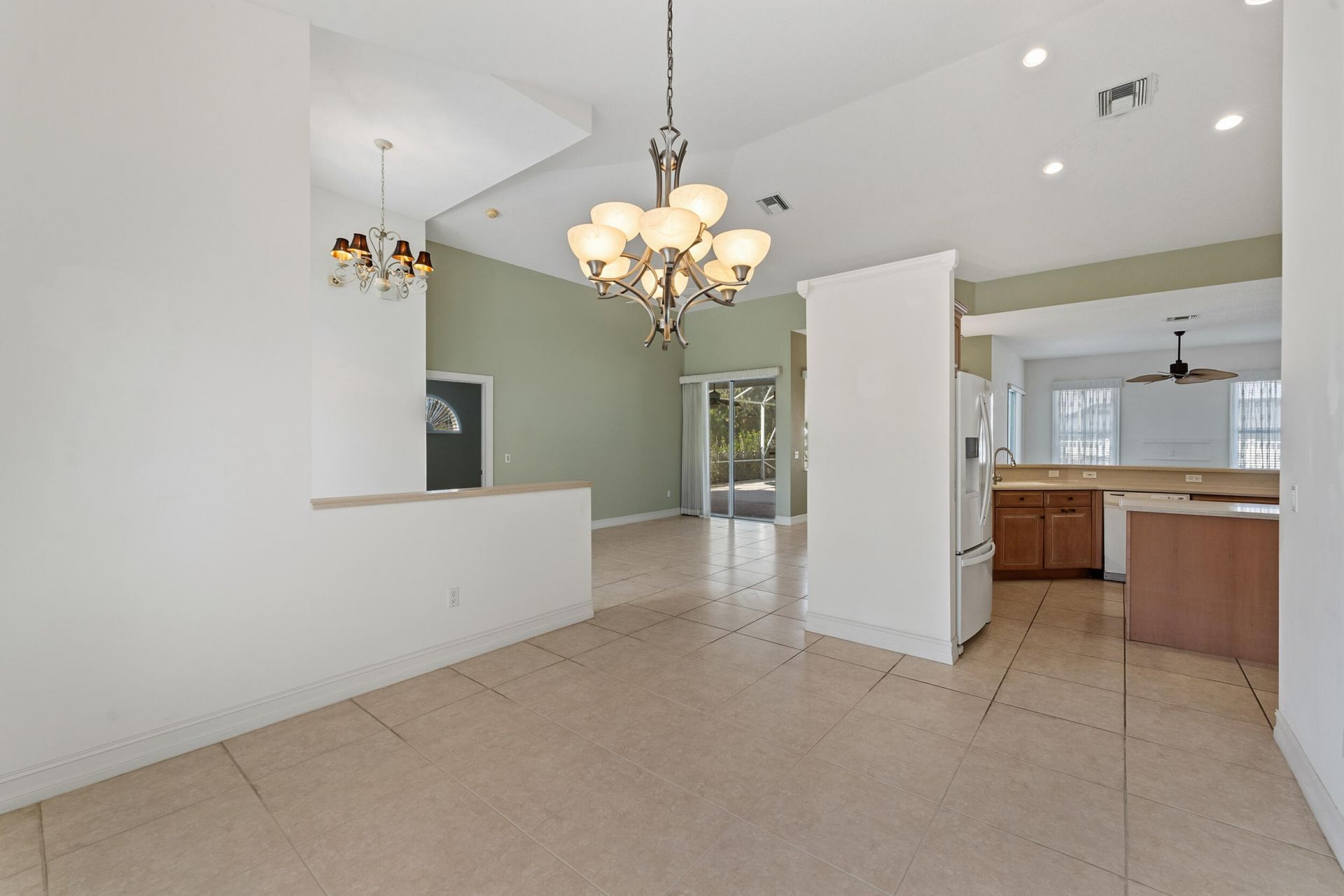 1112 SE Strathmore Drive, Port Saint Lucie, FL 34952 Photo