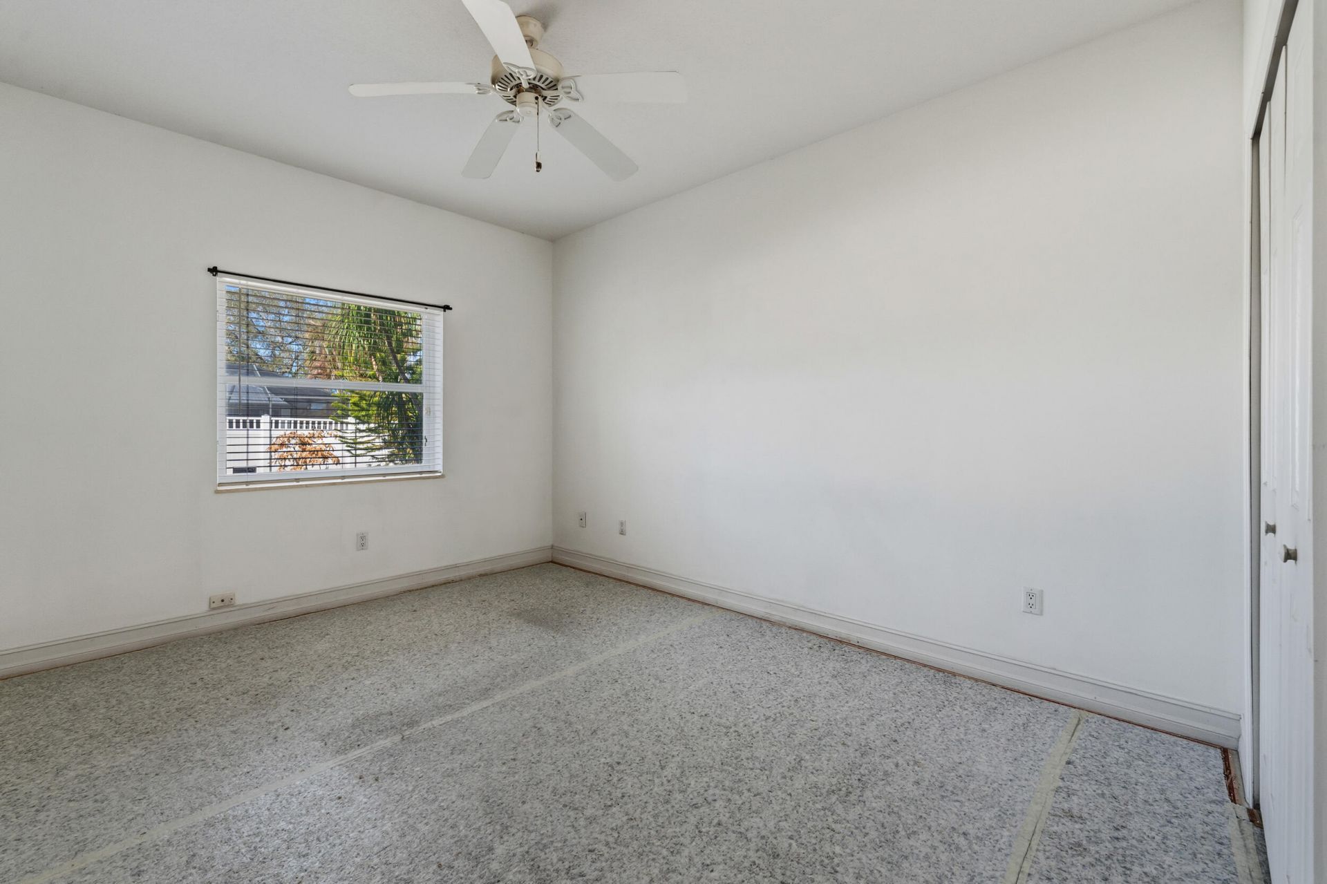 1112 SE Strathmore Drive, Port Saint Lucie, FL 34952 Photo