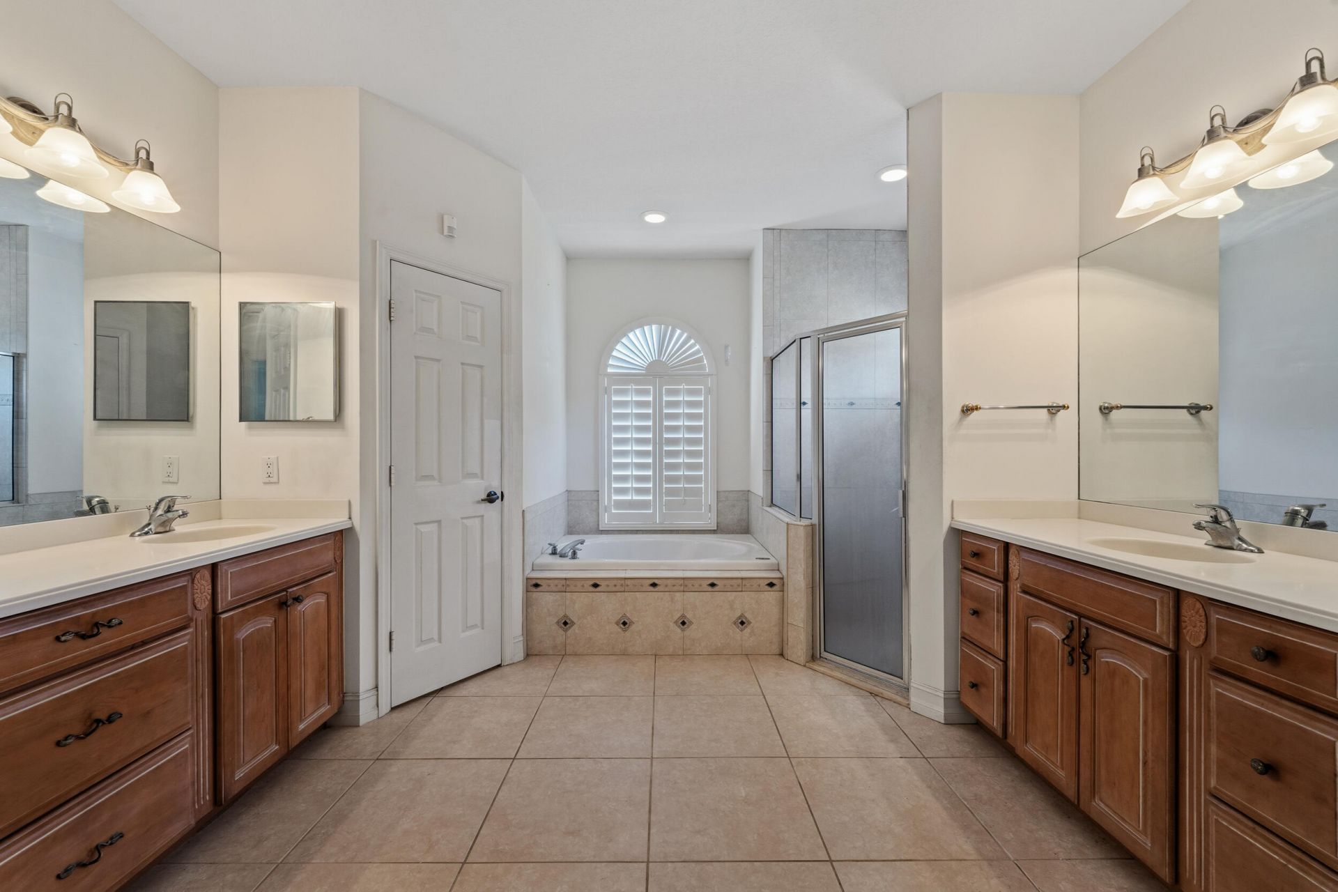 1112 SE Strathmore Drive, Port Saint Lucie, FL 34952 Photo