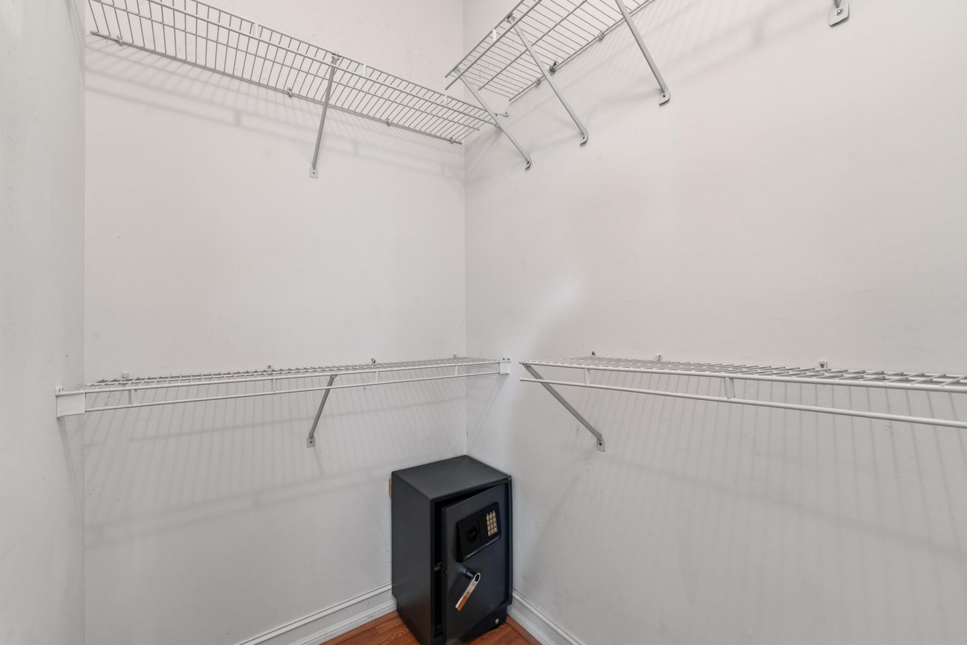 1112 SE Strathmore Drive, Port Saint Lucie, FL 34952 Photo